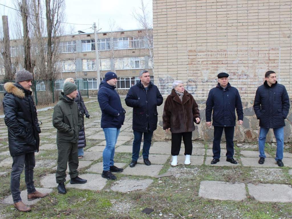 Глава минЖКХ области приезжал в Шахты для устранения аварии на канализационном коллекторе