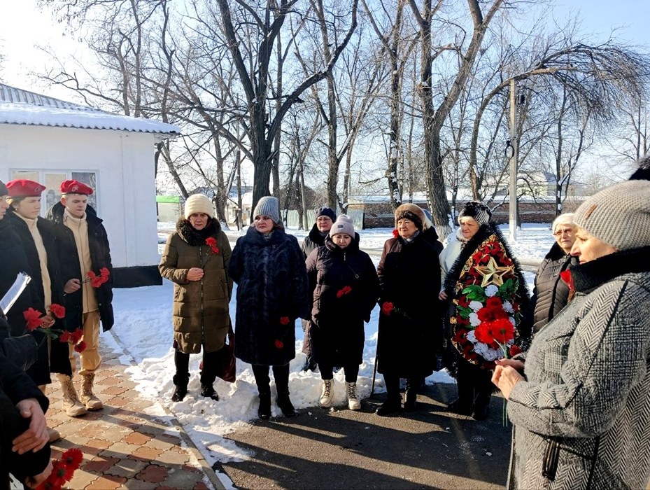 Таловчане почтили память героев-освободителей